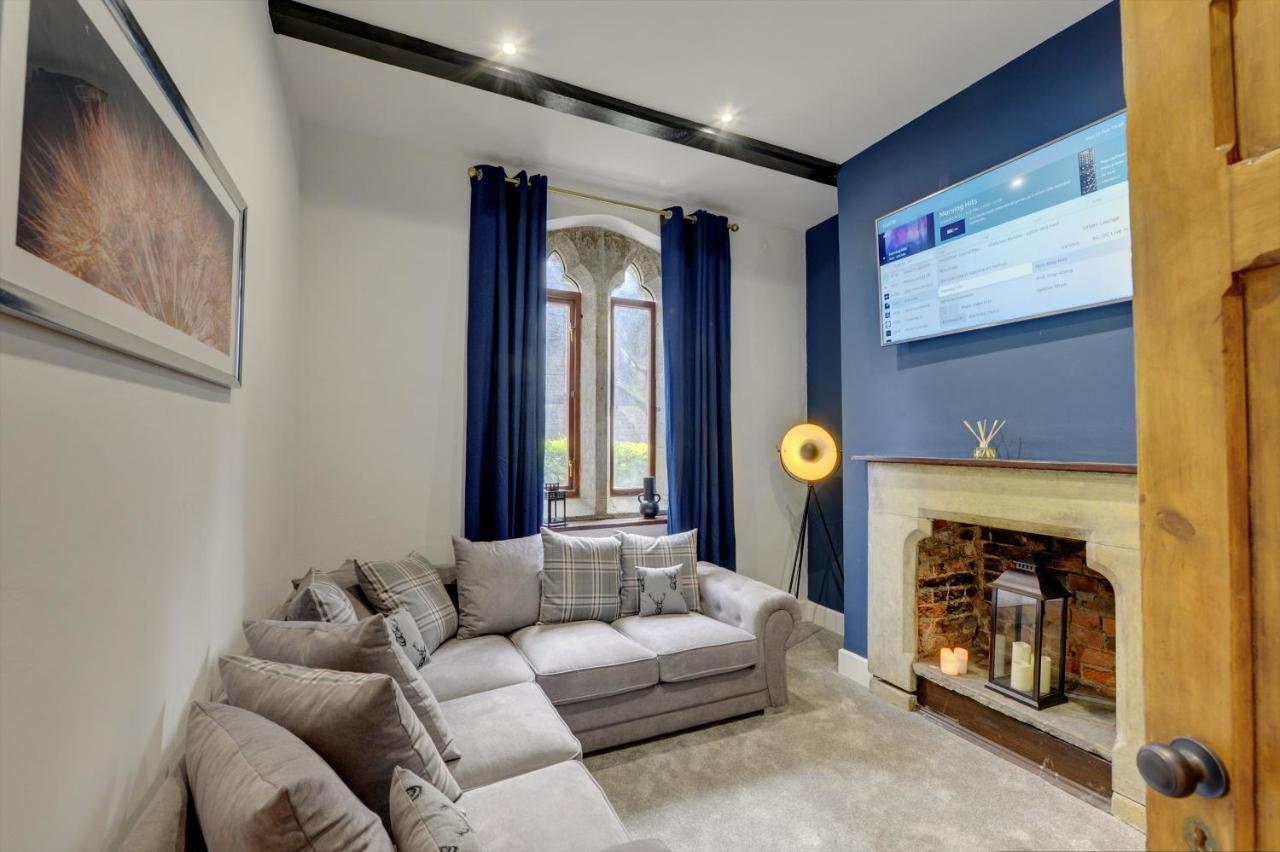 Vila The Old Vicarage - Secure Parking, Fast Wifi, Garden Leeds  Exteriér fotografie