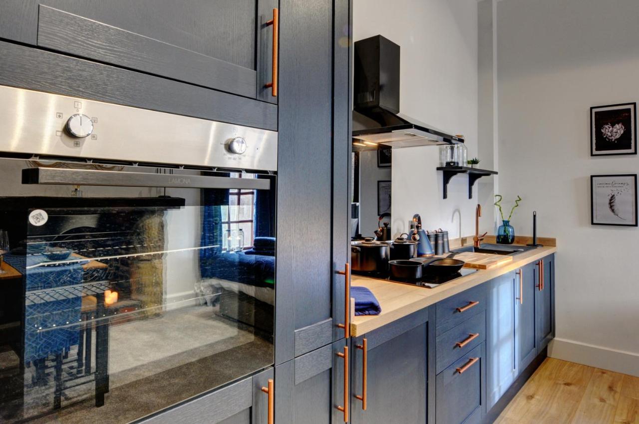 Vila The Old Vicarage - Secure Parking, Fast Wifi, Garden Leeds  Exteriér fotografie