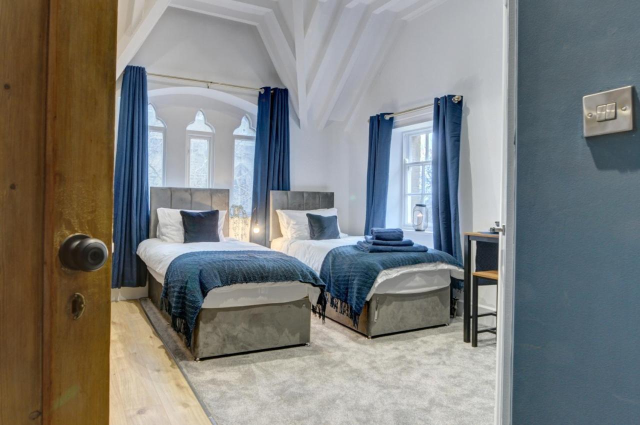 Vila The Old Vicarage - Secure Parking, Fast Wifi, Garden Leeds  Exteriér fotografie